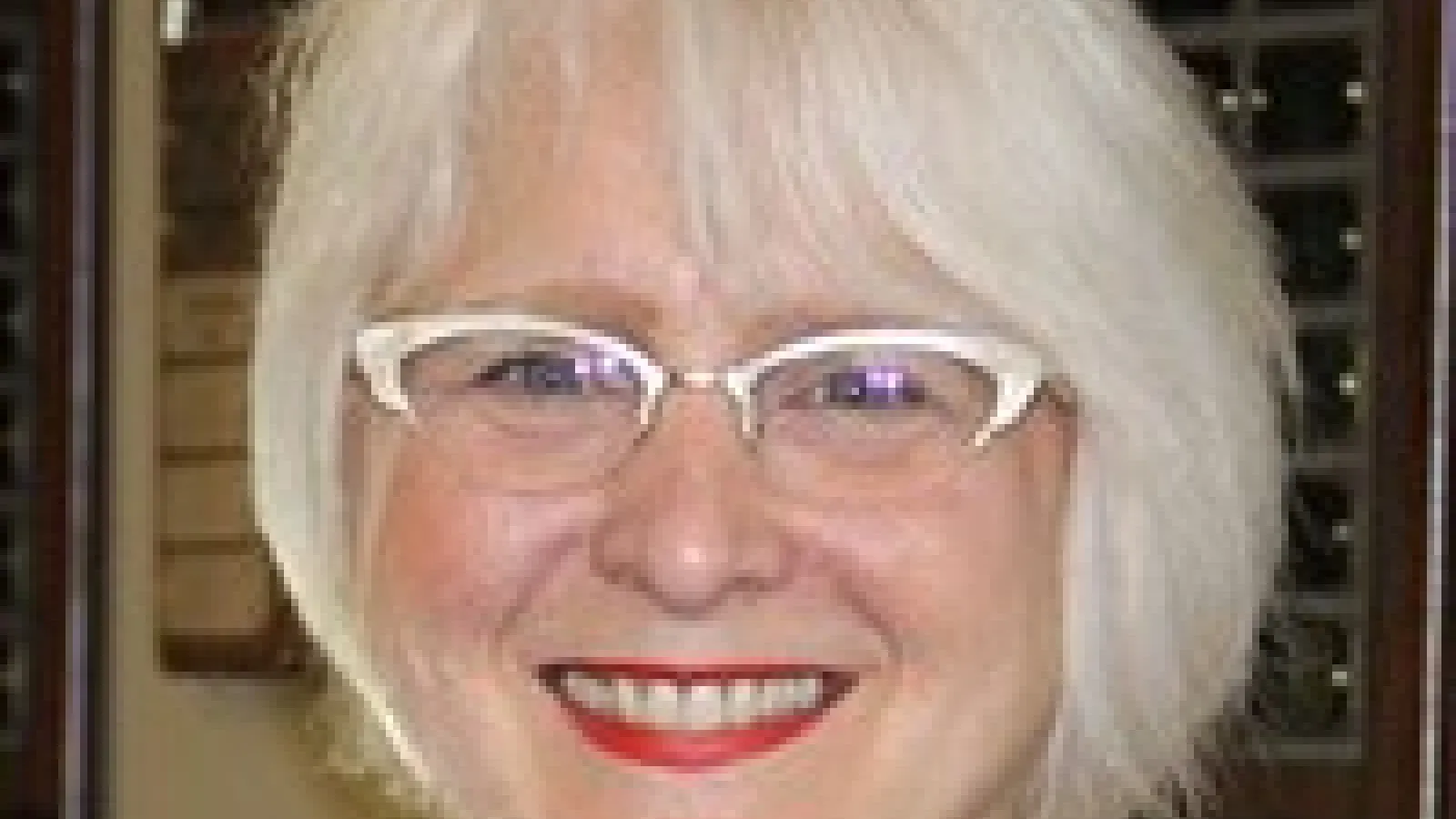 Picture of Robyn Warhol